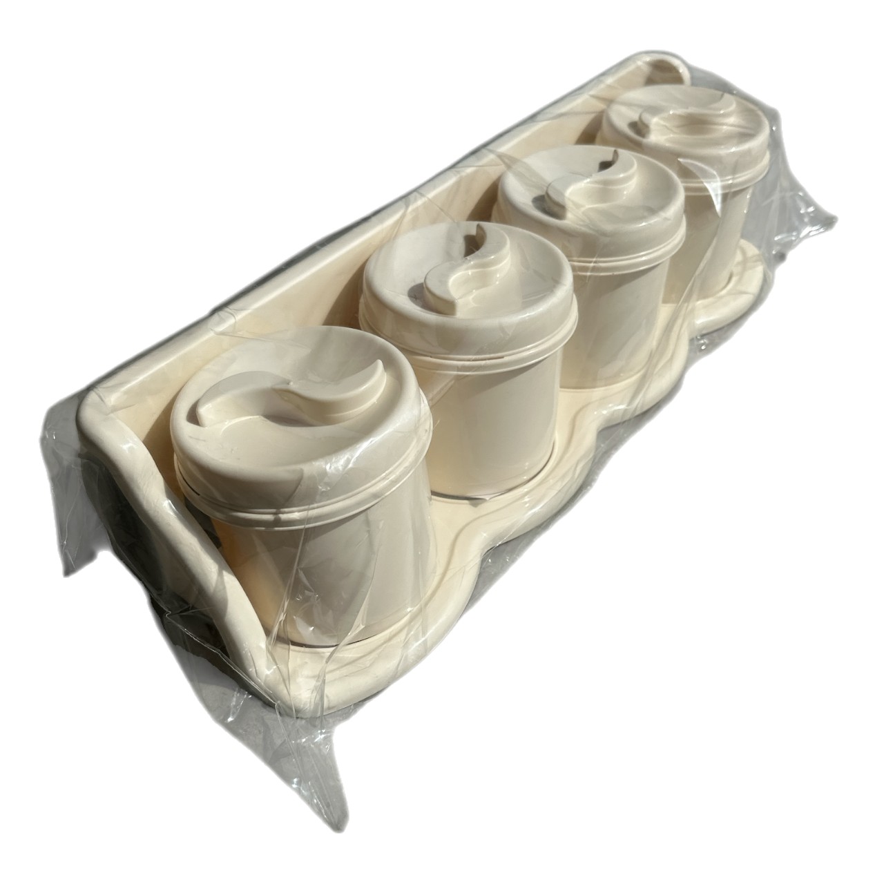 Set 4 cutii condimente cu capac din plastic 300 gr