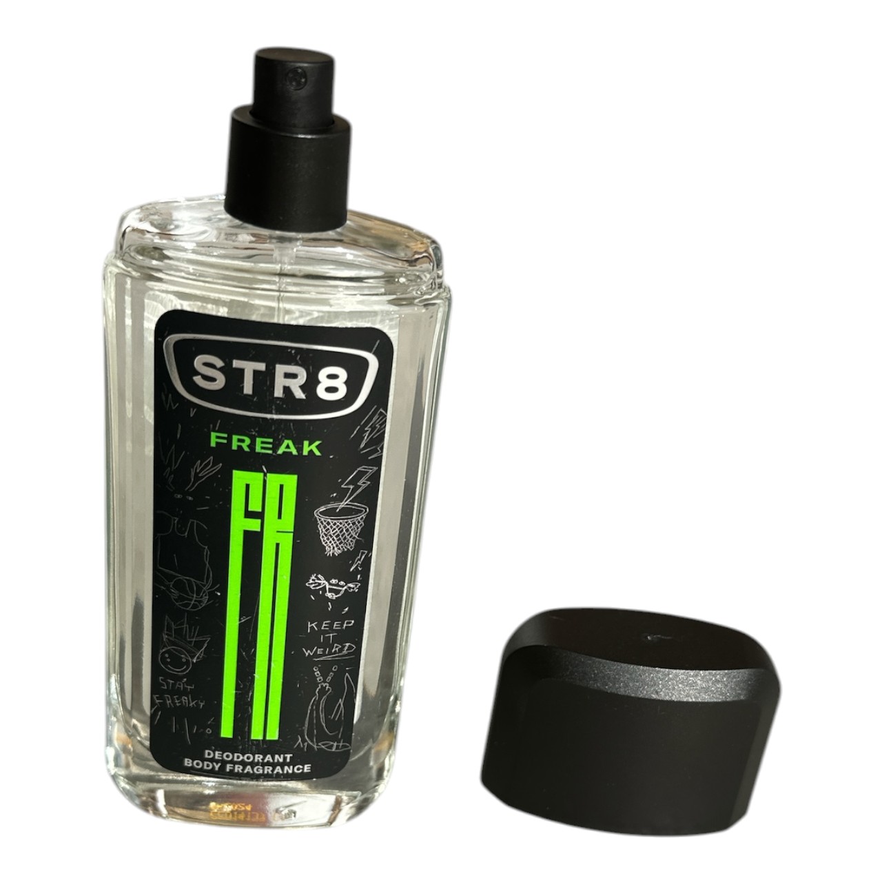 STR8 (Freak) Deodorant de corp cu pulverizator, 85 ml